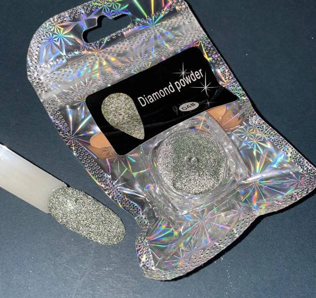 Светоотражающая втирка блеск №4 Diamond Powder для дизайна ногтей, Серебристый 
Светоотражающая втирка блеск №4 Diamond Powder для дизайна ногтей, Серебристый