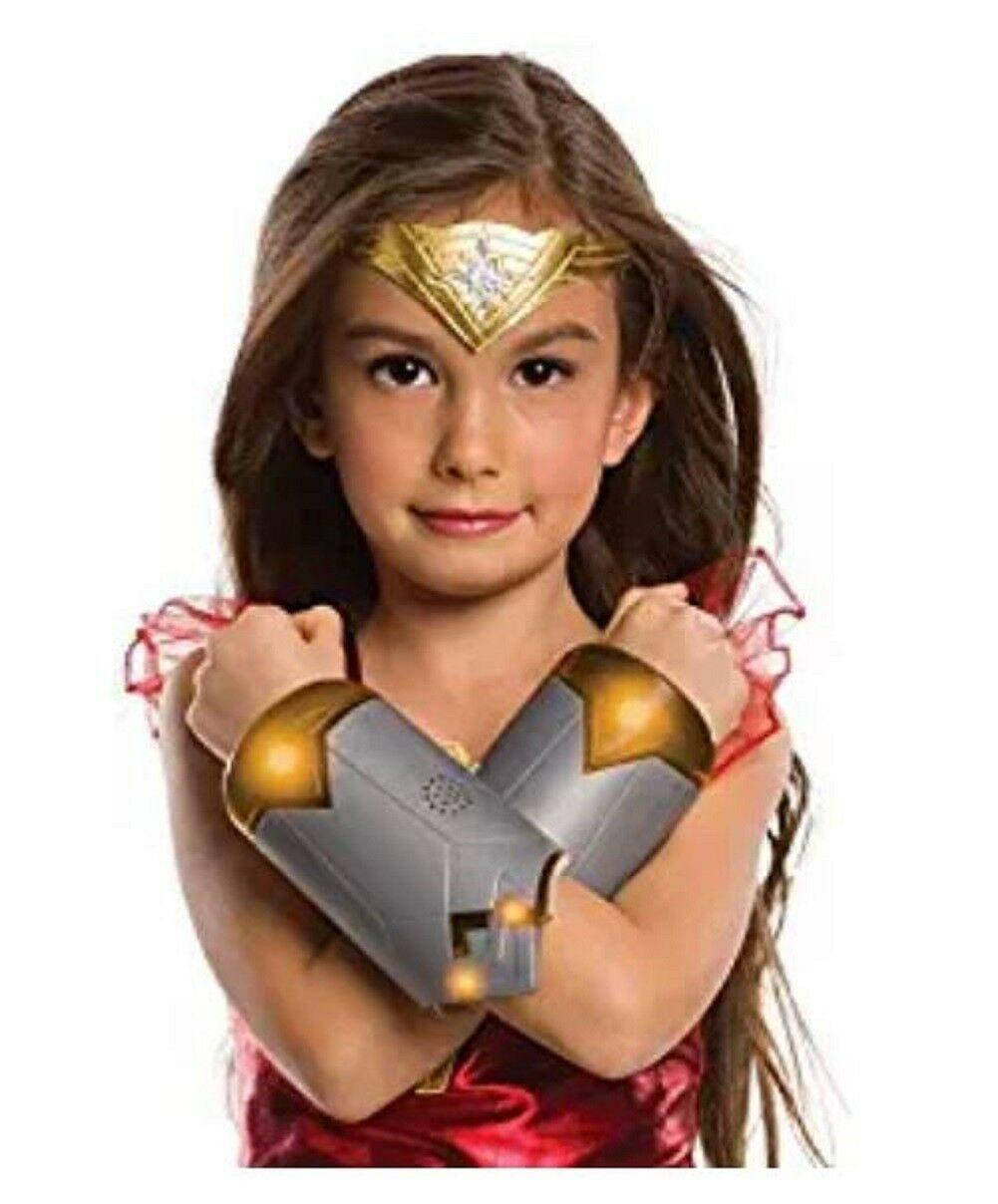 Неразрушимые браслеты Чудо-женщины со звуком и светом - Wonder Women, Gauntlets, Batman v Superman, Imagine
Неразрушимые браслеты Чудо-женщины со звуком и светом - Wonder Women, Gauntlets, Batman v Superman, Imagine