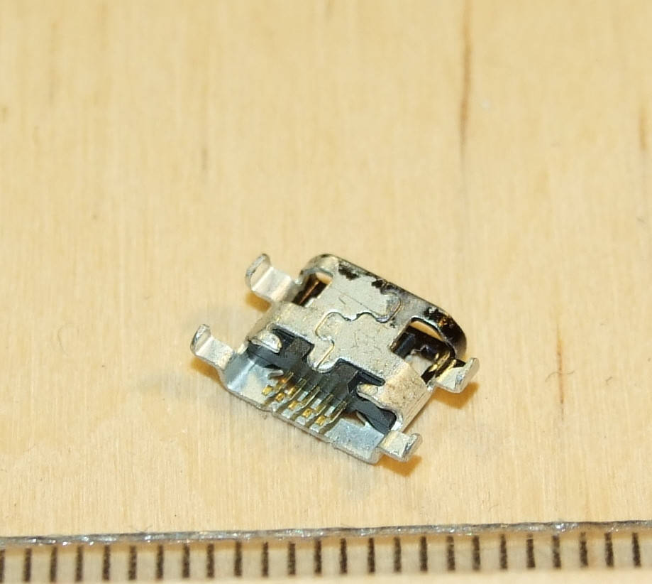146 Micro USB Разъем гнездо коннектор гніздо роз'єм Motorola G1 XT1032 XT1036 XT1033 E XT1021 XT1025 Lenovo
146 Micro USB Разъем гнездо коннектор гніздо роз'єм Motorola G1 XT1032 XT1036 XT1033 E XT1021 XT1025 Lenovo