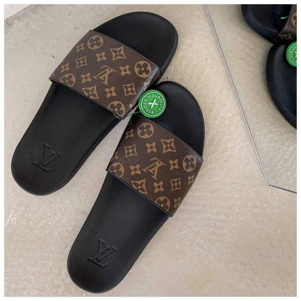 Мужские / женские кожаные шлепанцы Louis Vuitton, коричневые унисекс шлепки луи виттон LV тапочки сланцы, Коричневый 
Мужские / женские кожаные шлепанцы Louis Vuitton, коричневые унисекс шлепки луи виттон LV тапочки сланцы, Коричневый