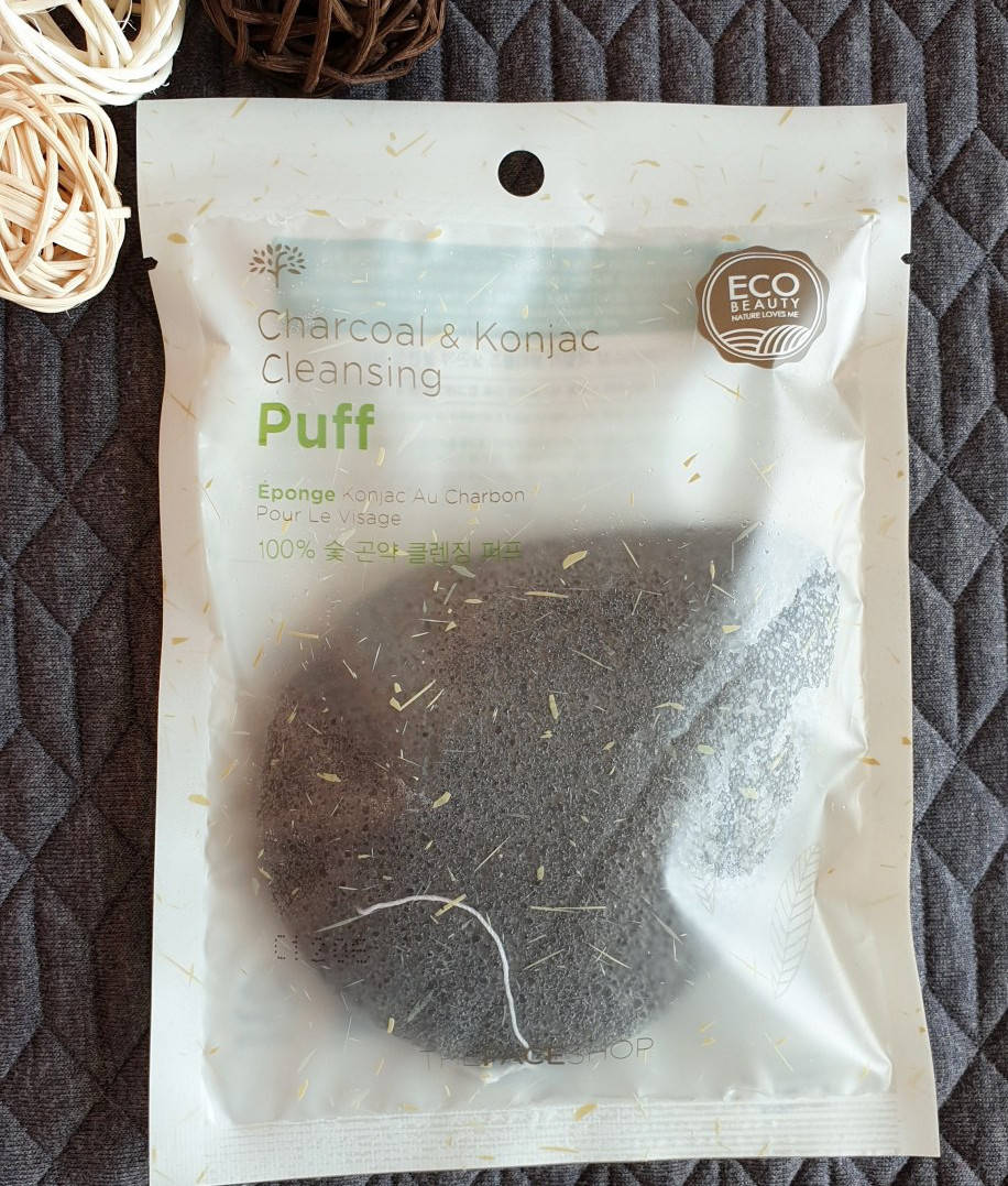 Спонж-конняку для вмивання THE FACE SHOP Daily Beauty Tools Charcoal & Konjac Cleansing Puff 1pcs
Спонж-конняку для вмивання THE FACE SHOP Daily Beauty Tools Charcoal & Konjac Cleansing Puff 1pcs