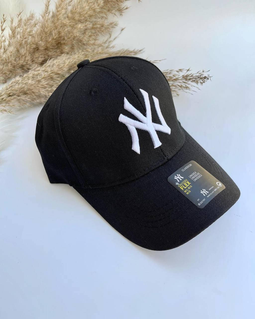 Кепка бейсболка NY черная бейсболка New York Yankees кепка нюйорк модель унисекс, Черный
Кепка бейсболка NY черная бейсболка New York Yankees кепка нюйорк модель унисекс, Черный