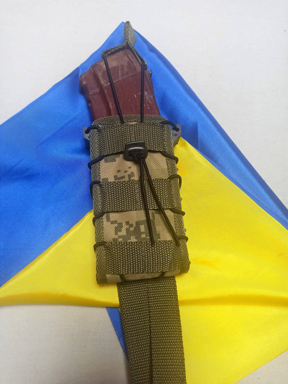 Відкритий, одинарний підсумок для магазину АК в пікселі, открытый подсумок для магазинов АК в пикселе, Черный
Відкритий, одинарний підсумок для магазину АК в пікселі, открытый подсумок для магазинов АК в пикселе, Черный