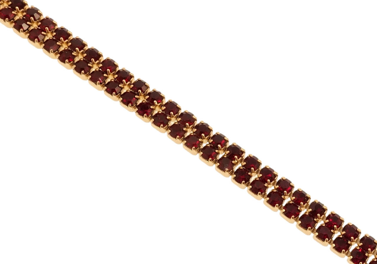 Браслет Xuping Позолота 18K "Двойная дорожка красных кристаллов" длина с доп.замком 17,19см х 4мм
Браслет Xuping Позолота 18K "Двойная дорожка красных кристаллов" длина с доп.замком 17,19см х 4мм