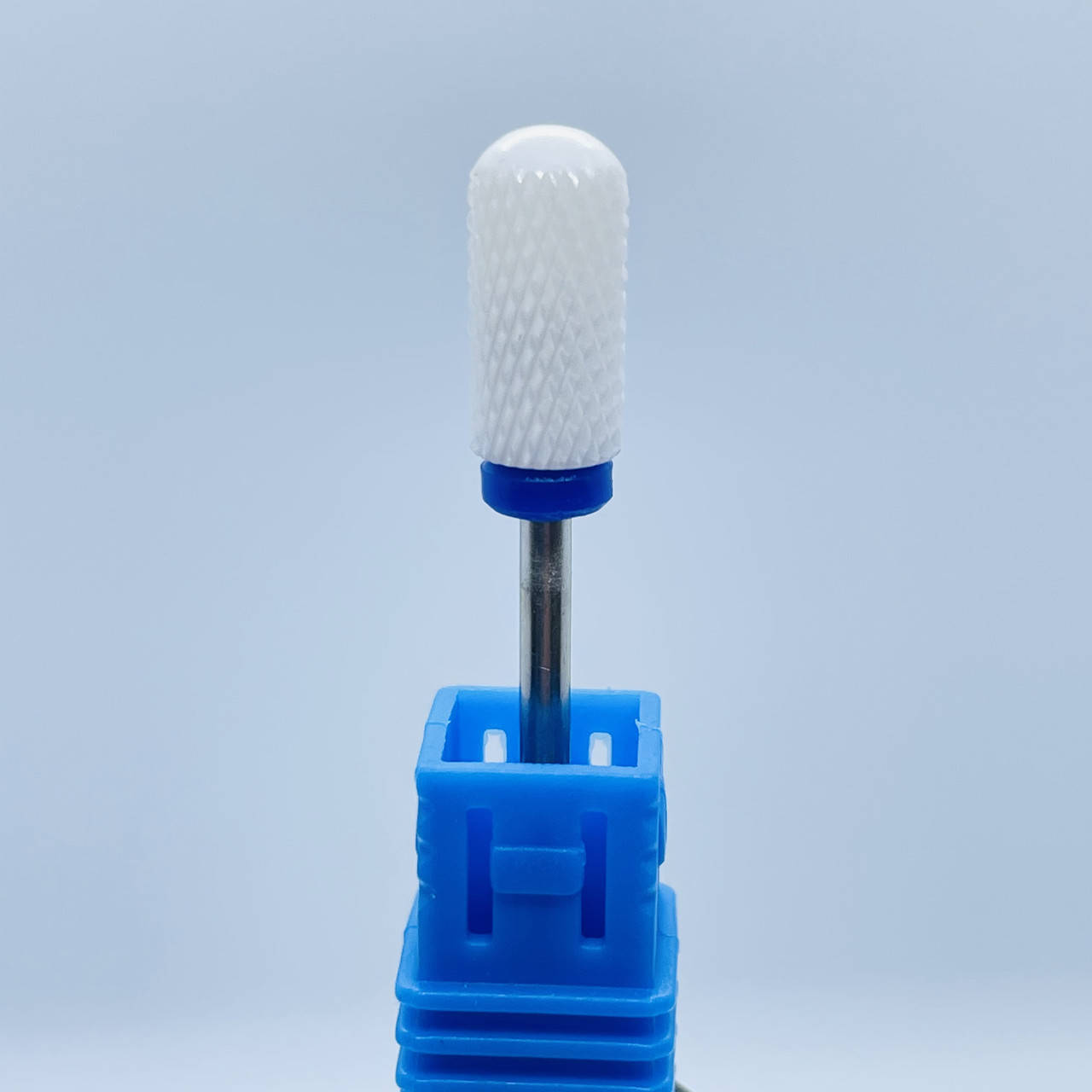 Фреза Fashion для фрезера для маникюра и педикюра керамическая Цилиндр скругленный 6мм синяя, Синий 
Фреза Fashion для фрезера для маникюра и педикюра керамическая Цилиндр скругленный 6мм синяя, Синий