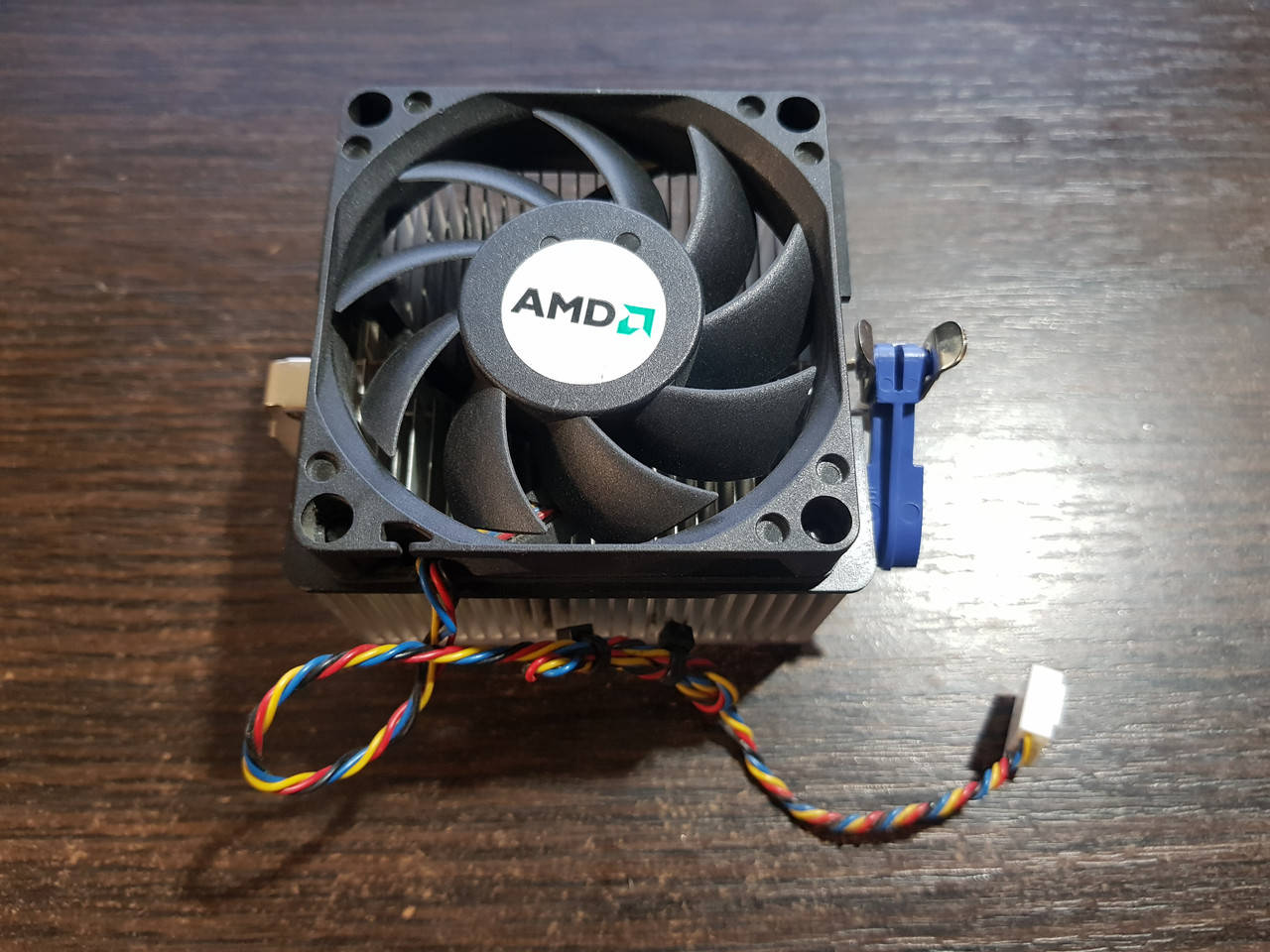Боксовый кулер для процессоров AMD 4PIN | сокеты AM2 AM3 AM2+ AM3+ FM1 FM2 | 70мм на 75mm | +Термопаста
Боксовый кулер для процессоров AMD 4PIN | сокеты AM2 AM3 AM2+ AM3+ FM1 FM2 | 70мм на 75mm | +Термопаста