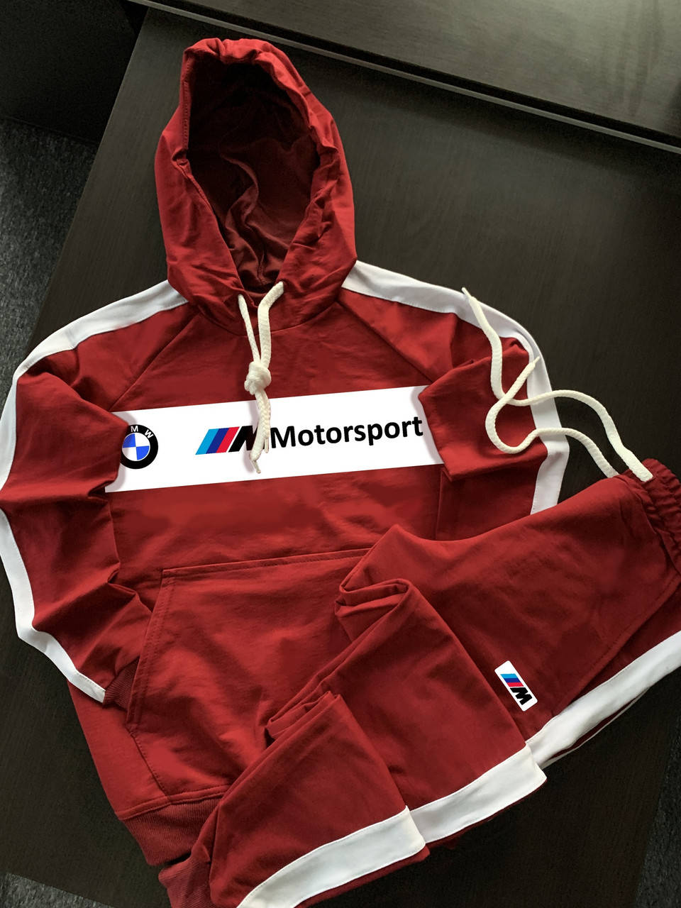 Спортивный костюм мужской BMW с лампасами бордовый | Комплект штаны + худи ЛЮКС качества
Спортивный костюм мужской BMW с лампасами бордовый | Комплект штаны + худи ЛЮКС качества