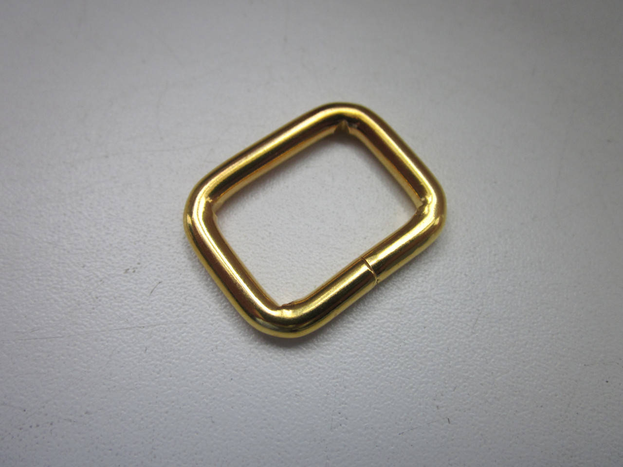 Рамка 4 х 25 х 17 золото
Рамка 4 х 25 х 17 золото