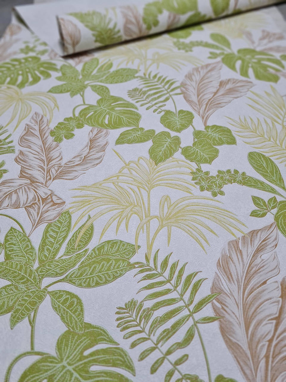 Обои Сейшели 3740-04 виниловые на флизелиновой основе ширина 1.06,в рулоне 5 полос по 3 метра.
Обои Сейшели 3740-04 виниловые на флизелиновой основе ширина 1.06,в рулоне 5 полос по 3 метра.