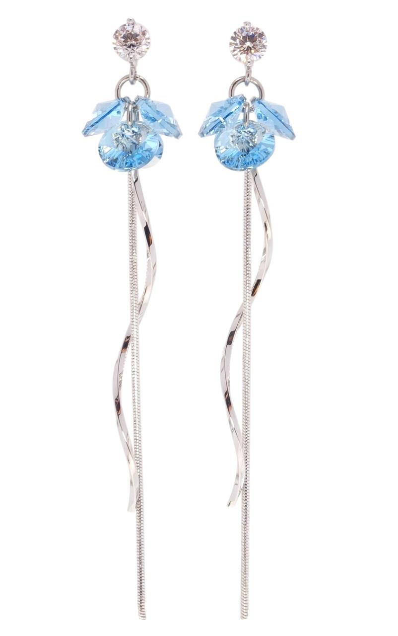 Серьги Xuping Родий с кр-ми Swarovski гвоздики (пусеты) "Изящная конструкция с кристаллами Aquamarine"
Серьги Xuping Родий с кр-ми Swarovski гвоздики (пусеты) "Изящная конструкция с кристаллами Aquamarine"