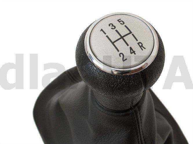 VW Passat B5 FL 00-05 ручка переключения передач серебро + чехол с рамкой 5 передач, арт. DA-11058
VW Passat B5 FL 00-05 ручка переключения передач серебро + чехол с рамкой 5 передач, арт. DA-11058
