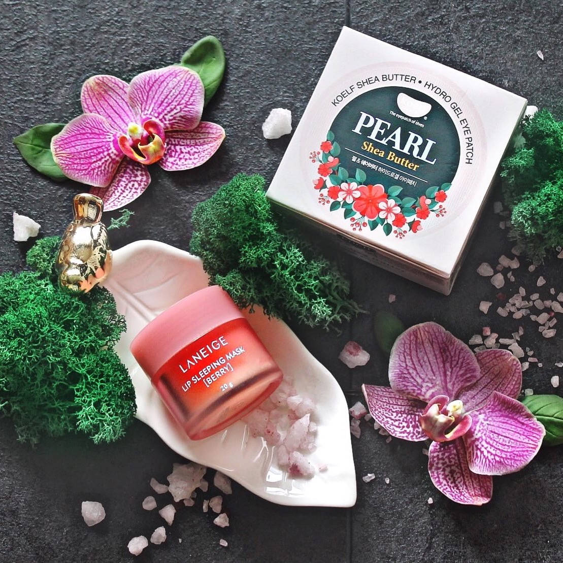 Гидрогелевые патчи для глаз с жемчугом и маслом ши Koelf Pearl & Shea Butter Eye Patch (60 шт.)
Гидрогелевые патчи для глаз с жемчугом и маслом ши Koelf Pearl & Shea Butter Eye Patch (60 шт.)