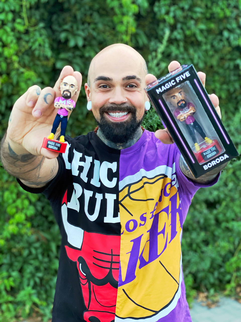 Коллекционная фигурка "MAGIC FIVE BORODA"
Коллекционная фигурка "MAGIC FIVE BORODA"