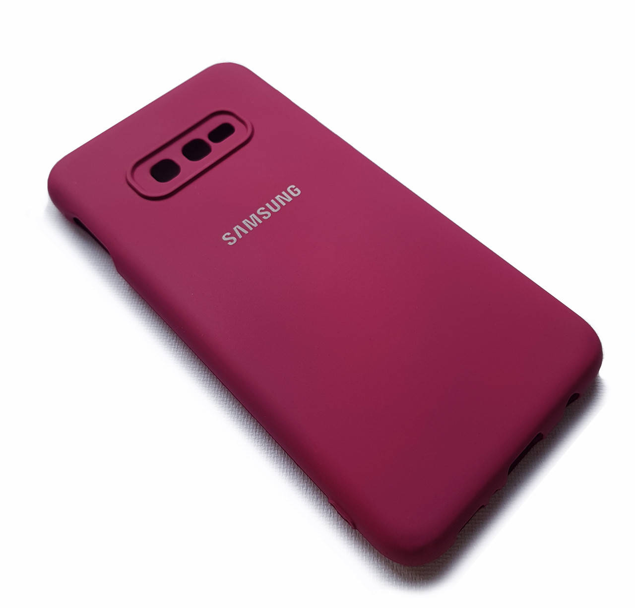Силиконовый чехол soft touch с микрофиброй для Samsung Galaxy S10E бордовый защита камеры
Силиконовый чехол soft touch с микрофиброй для Samsung Galaxy S10E бордовый защита камеры