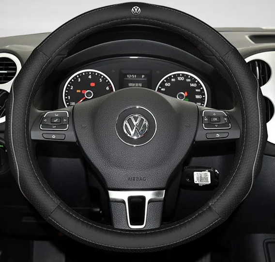 Чехол оплетка на руль кожаная для автомобиля с логотипом Volkswagen натуральная кожа, Черный
Чехол оплетка на руль кожаная для автомобиля с логотипом Volkswagen натуральная кожа, Черный