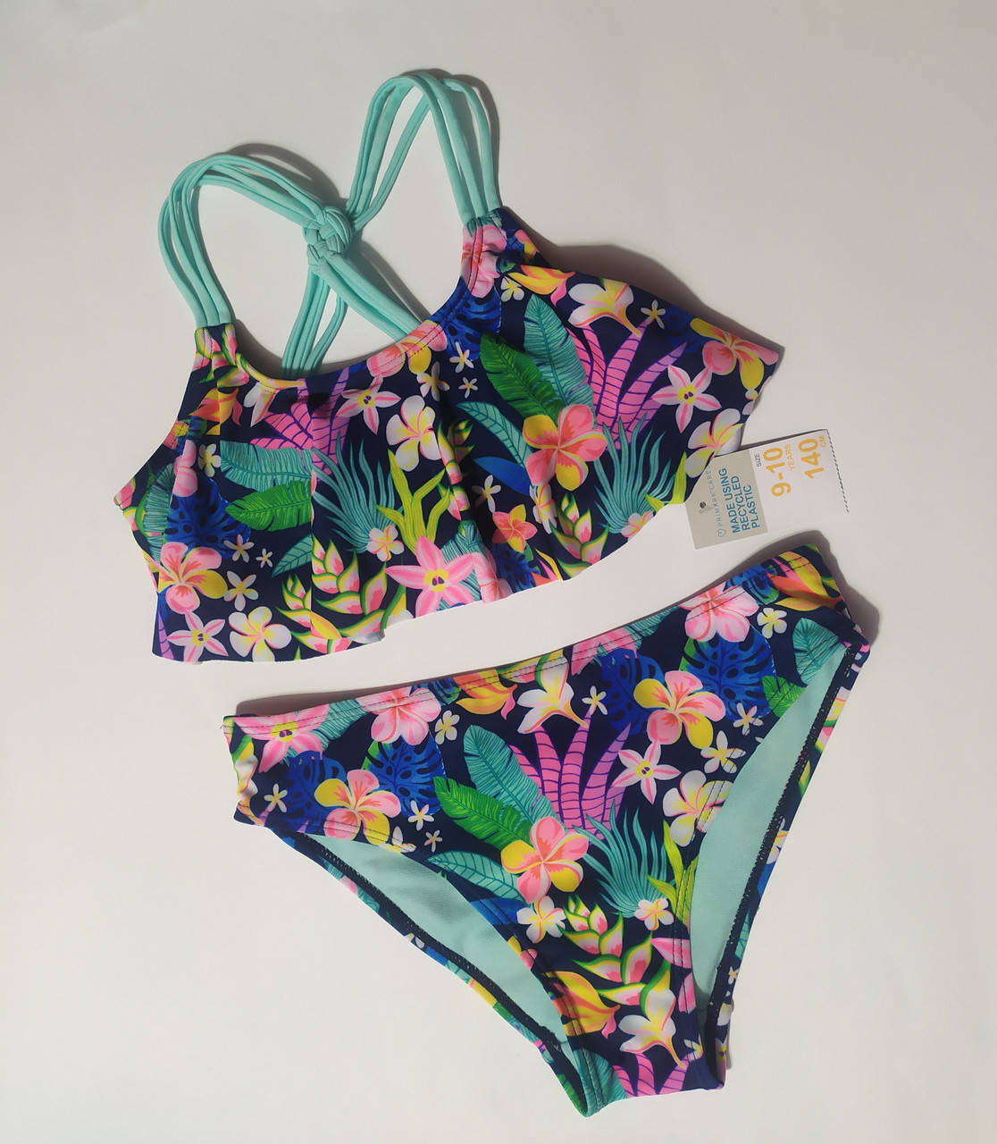 Купальник для девочки разноцветный в цветочный принт Primark (Англия) р. 140, 146, 152см
Купальник для девочки разноцветный в цветочный принт Primark (Англия) р. 140, 146, 152см