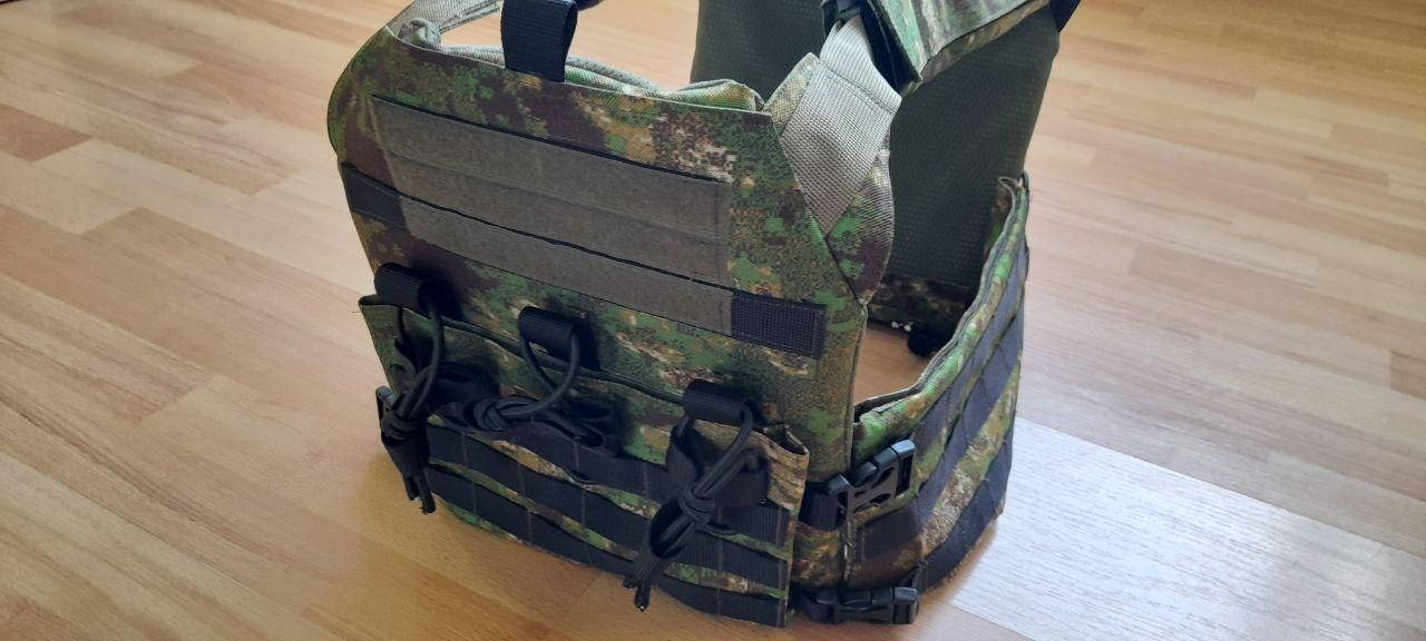 Плитоноска / разгрузка 25*30 с подсумками на 3 магазина. Ткань «Cordura» 1000-1200d. Разгрузочный жилет.
Плитоноска / разгрузка 25*30 с подсумками на 3 магазина. Ткань «Cordura» 1000-1200d. Разгрузочный жилет.