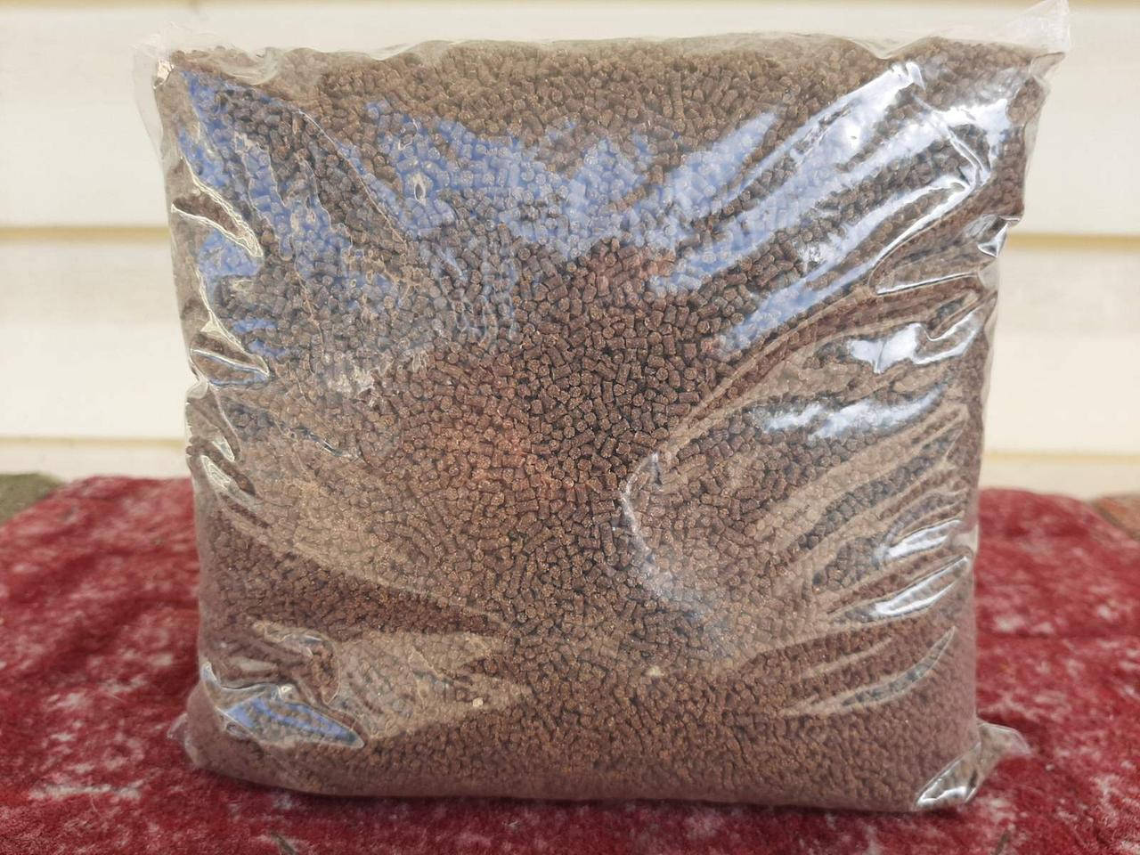 Корм для прудовых рыб Aller Aqua Classic, фракция 2, 1 кг.(тонущий)
Корм для прудовых рыб Aller Aqua Classic, фракция 2, 1 кг.(тонущий)