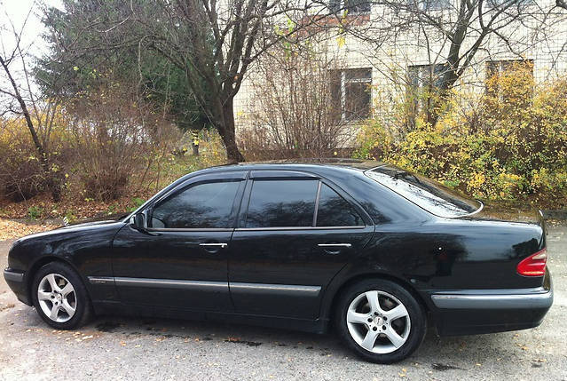 Дефлекторы окон ветровики на MERCEDES-BENZ MERCEDES Мерседес W210 E-klasse Sd 1995-2002
Дефлекторы окон ветровики на MERCEDES-BENZ MERCEDES Мерседес W210 E-klasse Sd 1995-2002