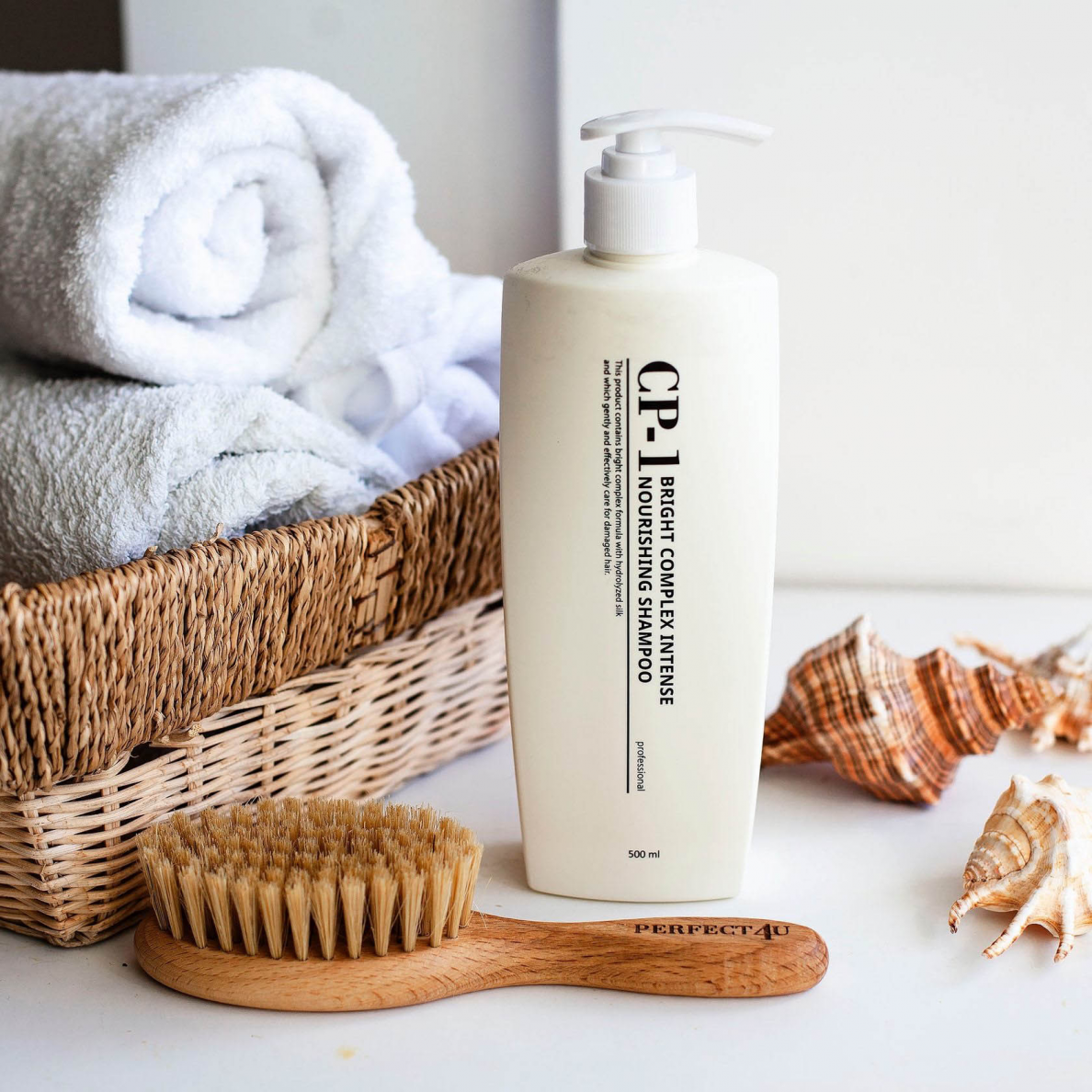 Глубоко питательный шампунь Esthetic House CP-1 Bright Complex Intense Nourishing Shampoo 500 мл
Глубоко питательный шампунь Esthetic House CP-1 Bright Complex Intense Nourishing Shampoo 500 мл