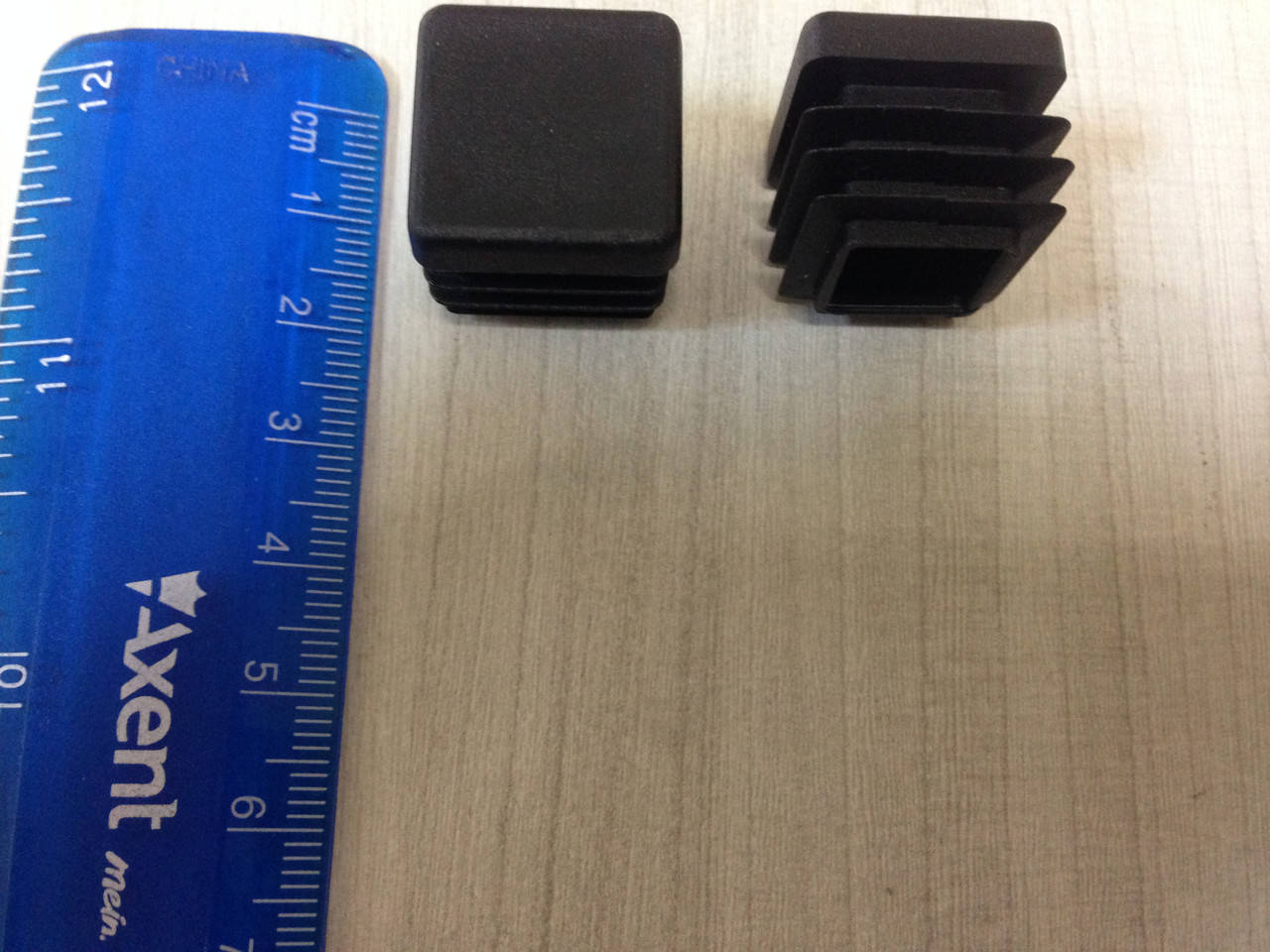 Заглушка пластиковая для профильной трубы 10х10, Черный
Заглушка пластиковая для профильной трубы 10х10, Черный