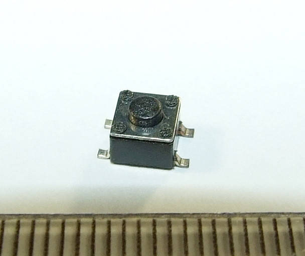B053 4,5x4,5x3,5 мм Тактовая кнопка для планшета, телефона, смартфона, брелка сигнализации, навигатора
B053 4,5x4,5x3,5 мм Тактовая кнопка для планшета, телефона, смартфона, брелка сигнализации, навигатора