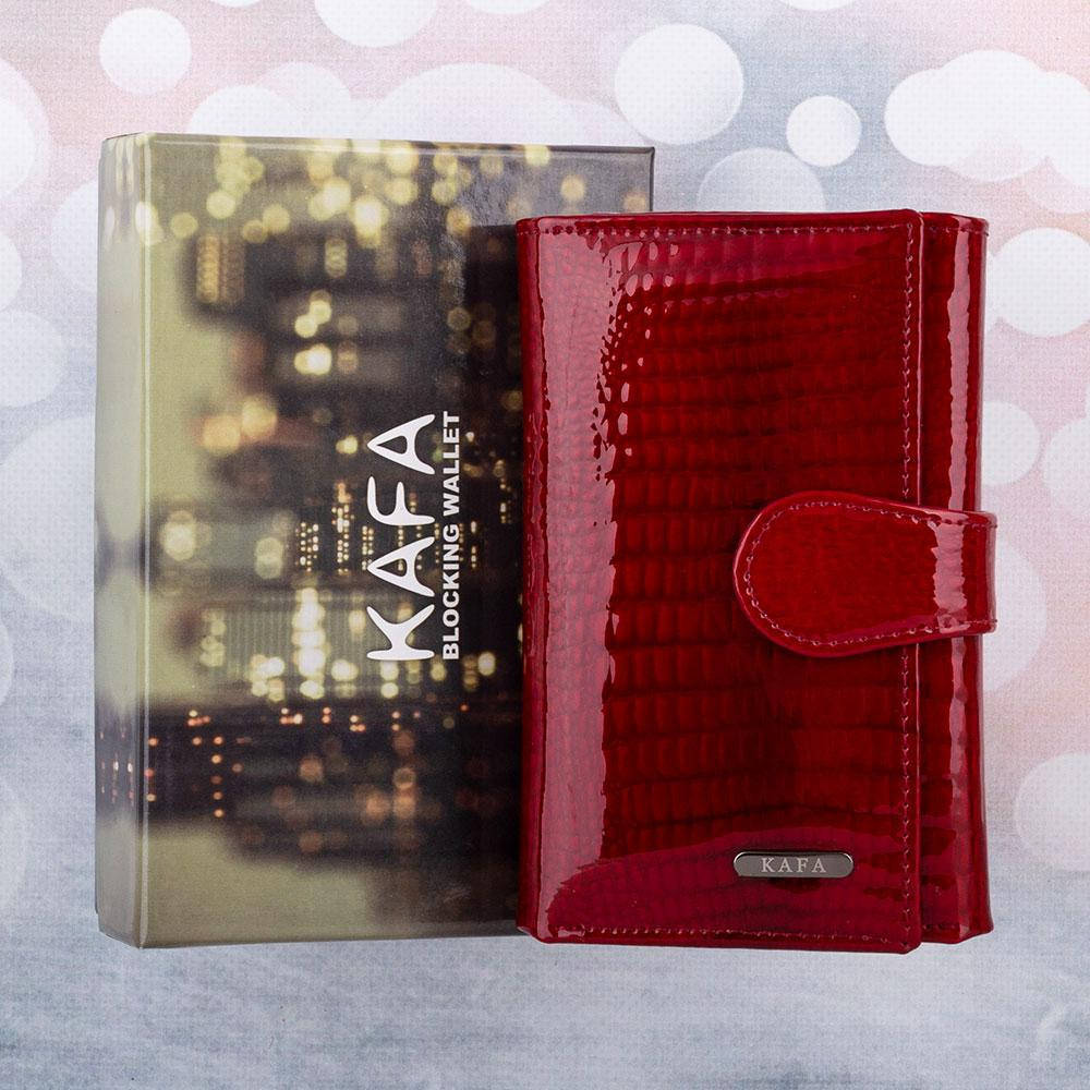 Кошелек женский кожаный лаковый Kafa с блокировкой RFID-сигналов, красный
Кошелек женский кожаный лаковый Kafa с блокировкой RFID-сигналов, красный