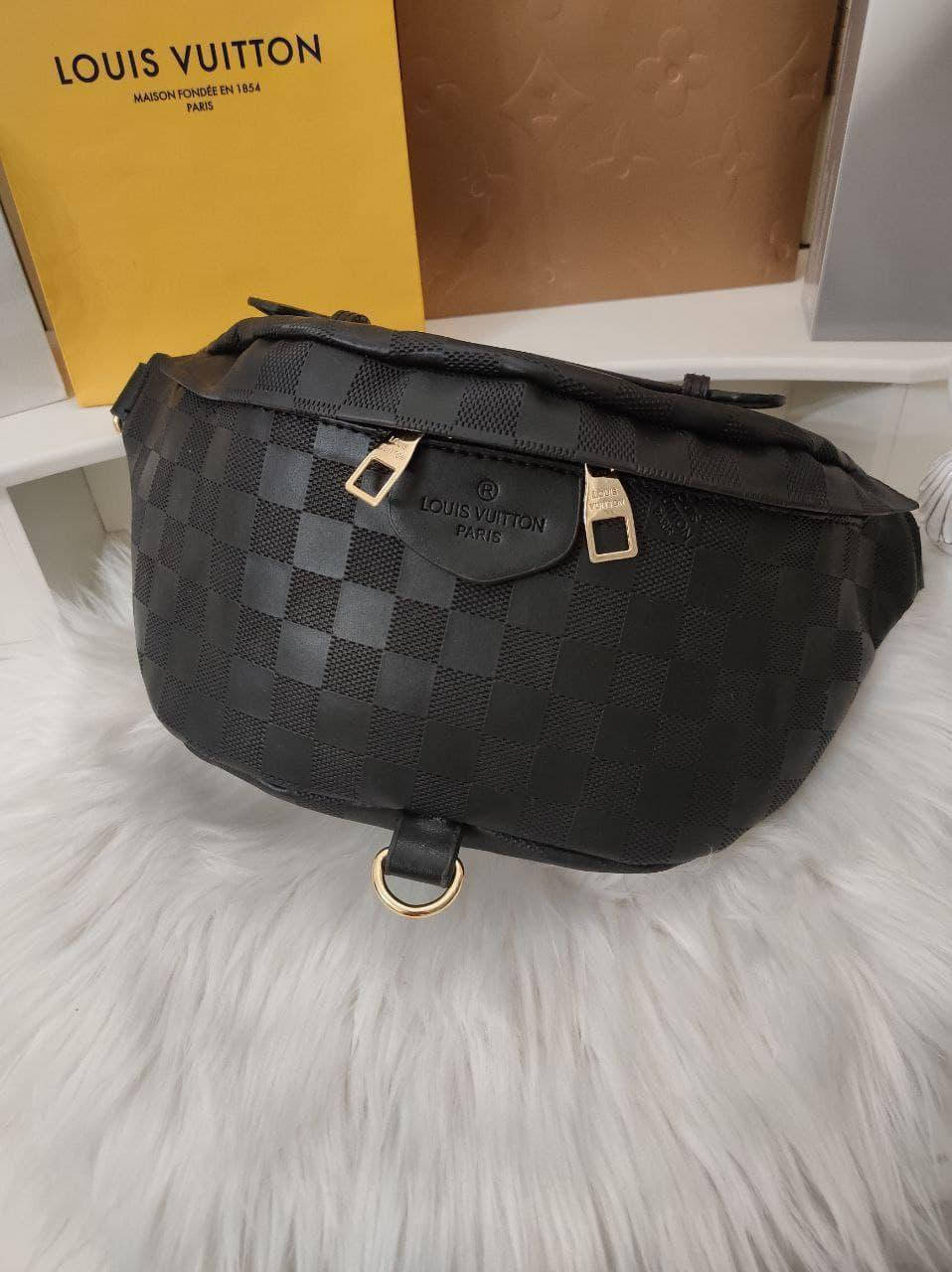 Бананка черная мужская женская Louis Vuitton Сумочка на пояс Луи Витон унисекс Поясная сумка LV, Черный
Бананка черная мужская женская Louis Vuitton Сумочка на пояс Луи Витон унисекс Поясная сумка LV, Черный