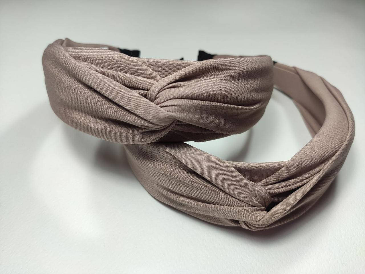 Обруч чалма для волос 1шт. Бежевый
Обруч чалма для волос 1шт. Бежевый