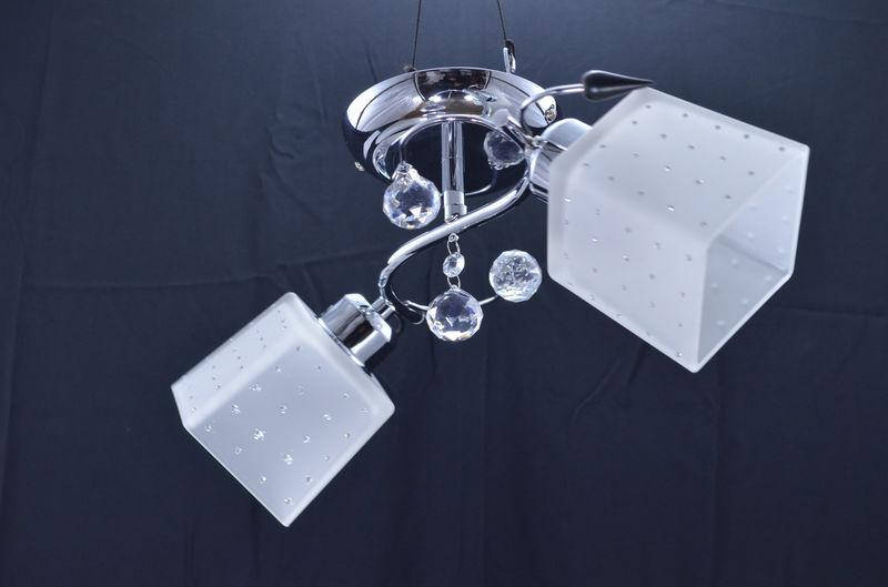 Припотолочная люстра на 2 лампы квадратные плафоны в хром никель 
Припотолочная люстра на 2 лампы квадратные плафоны в хром никель