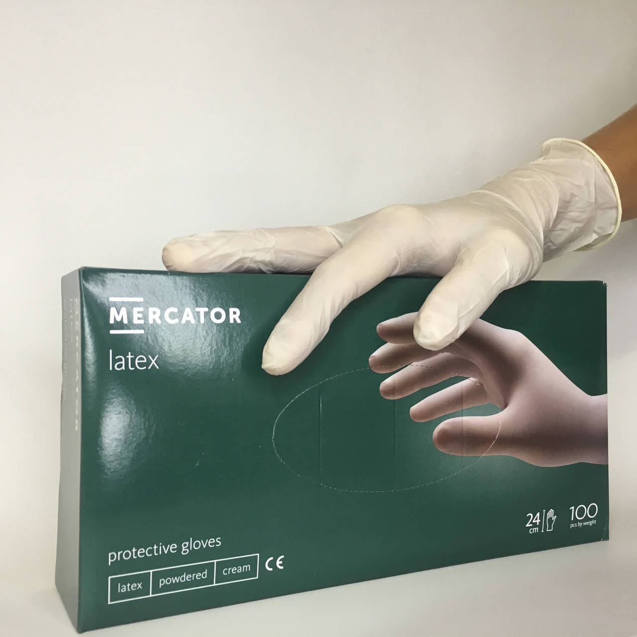 Перчатки смотровые латексные нестерильные опудренные MERCATOR Latex XL (50 пар/уп), Белый
Перчатки смотровые латексные нестерильные опудренные MERCATOR Latex XL (50 пар/уп), Белый