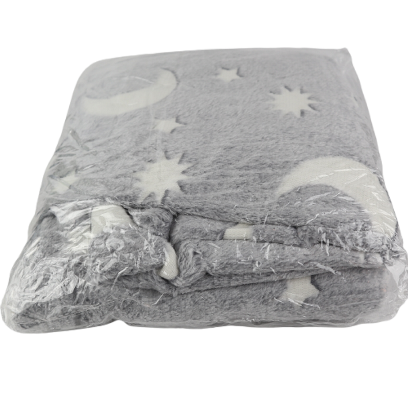 Детское одеяло светящиеся в темноте месяц и звезды Magic Blanket Плед 1000х1500 мм серое, Серый
Детское одеяло светящиеся в темноте месяц и звезды Magic Blanket Плед 1000х1500 мм серое, Серый