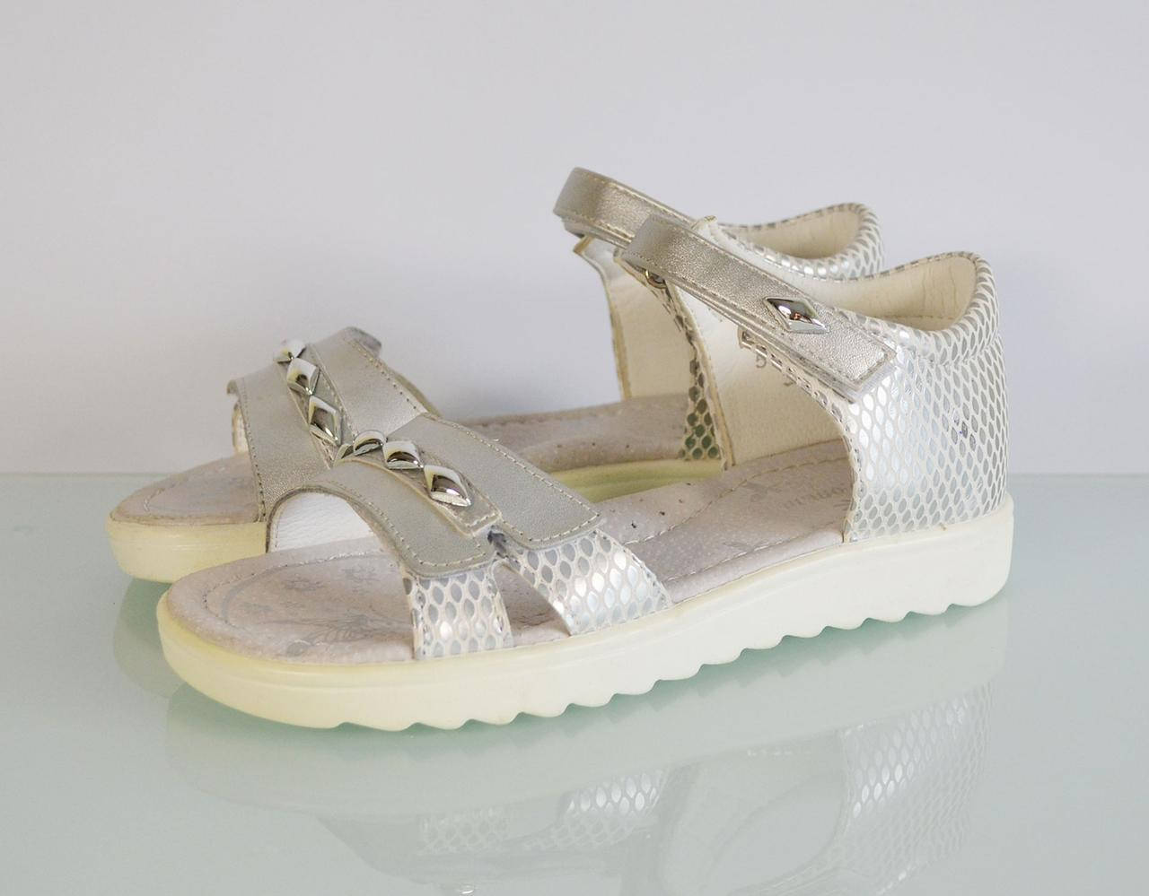 Подростковые босоножки для девочки ТомМ 32-37 размер. Модель 51-73D. Кожа, супинатор 
Подростковые босоножки для девочки ТомМ 32-37 размер. Модель 51-73D. Кожа, супинатор