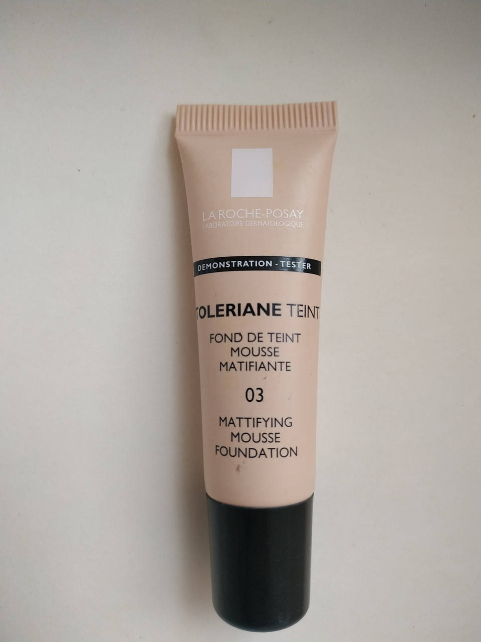Тональный мусс матирующий Ля Рош-Позе Толеран Тейнт La Roche-Posay Toleriane Teint Mousse 03 тон
Тональный мусс матирующий Ля Рош-Позе Толеран Тейнт La Roche-Posay Toleriane Teint Mousse 03 тон