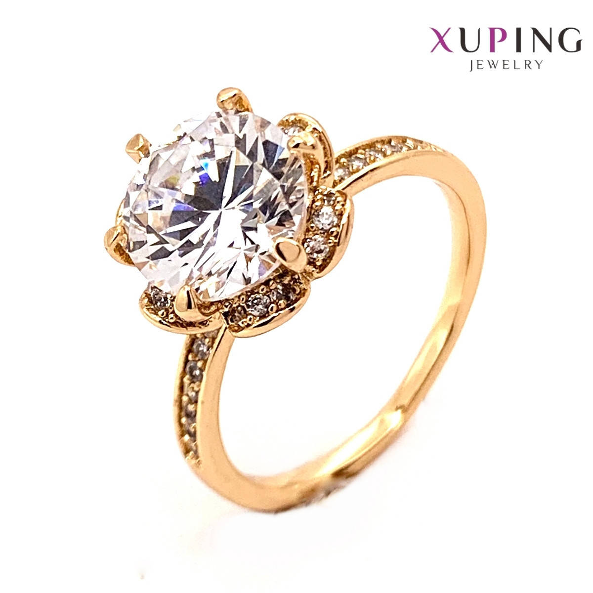 Кольцо Xuping, белые фианиты (куб. цирконий), ширина 11 мм, вес 6 г, позолота 18K, ХР01355 (17)
Кольцо Xuping, белые фианиты (куб. цирконий), ширина 11 мм, вес 6 г, позолота 18K, ХР01355 (17)