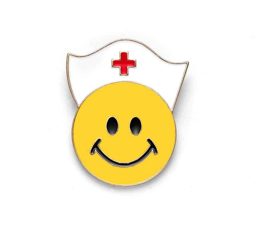 Брошь «Медсестра - Смайлик» - стильное медицинское, ювелирное украшение для врача, медсестры.
Брошь «Медсестра - Смайлик» - стильное медицинское, ювелирное украшение для врача, медсестры.