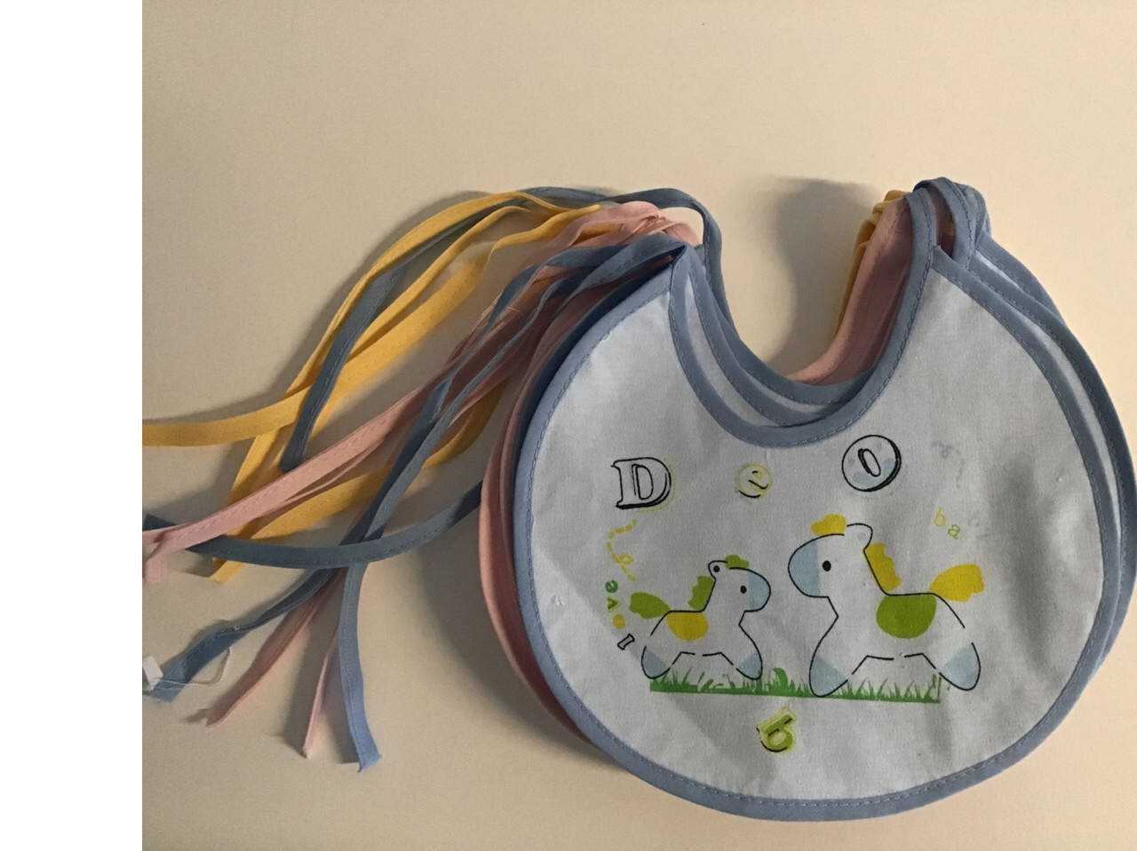 Слюнявчик непромокайка, Разные цвета
Слюнявчик непромокайка, Разные цвета