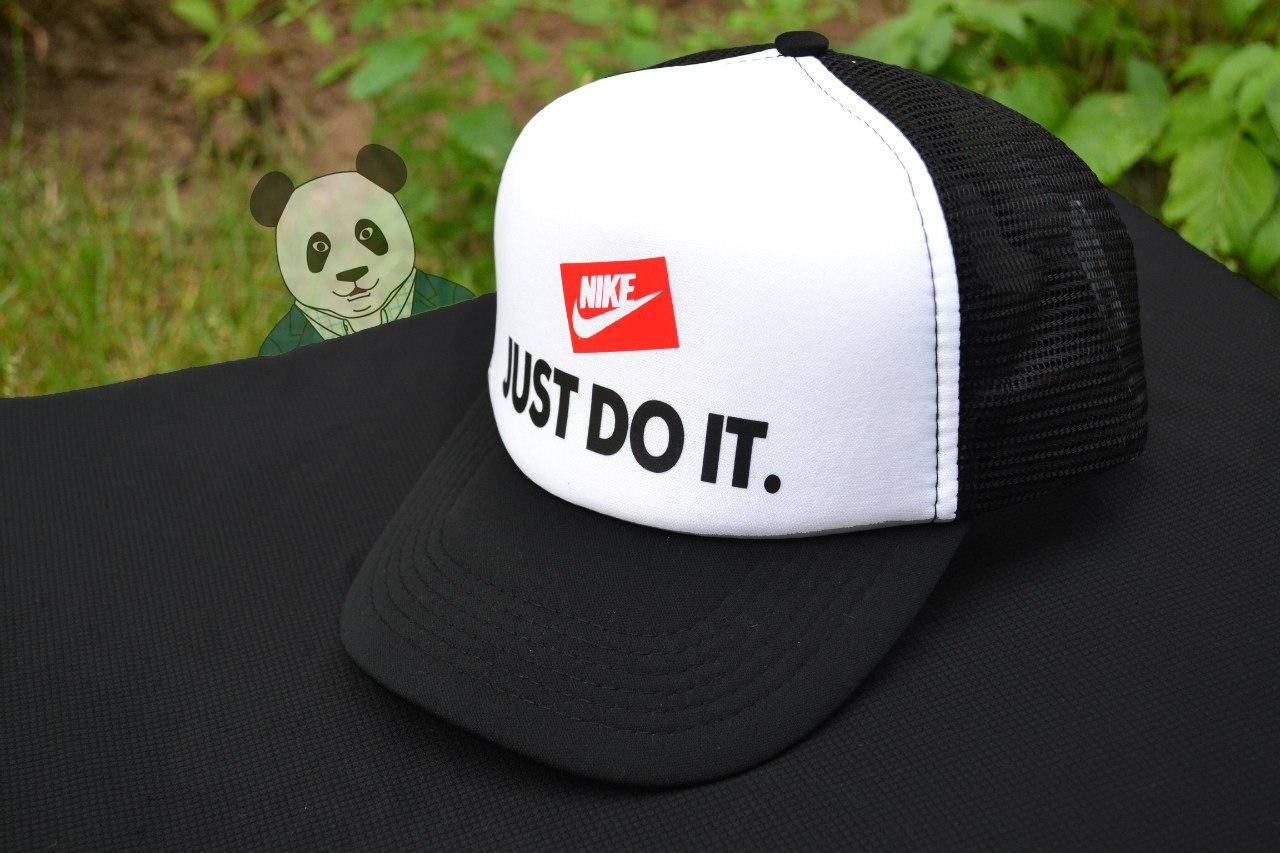 Спортивная кепка Nike, Найк, тракер, летняя кепка, мужская, женская, черного и белого цвета,, Черный
Спортивная кепка Nike, Найк, тракер, летняя кепка, мужская, женская, черного и белого цвета,, Черный