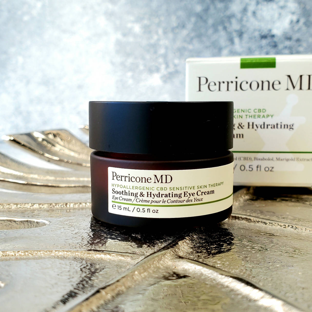 Крем для глаз Perricone MD Hypoallergenic CBD Sensitive Skin Therapy Soothing & Hydrating Eye Cream 15 ml
Крем для глаз Perricone MD Hypoallergenic CBD Sensitive Skin Therapy Soothing & Hydrating Eye Cream 15 ml