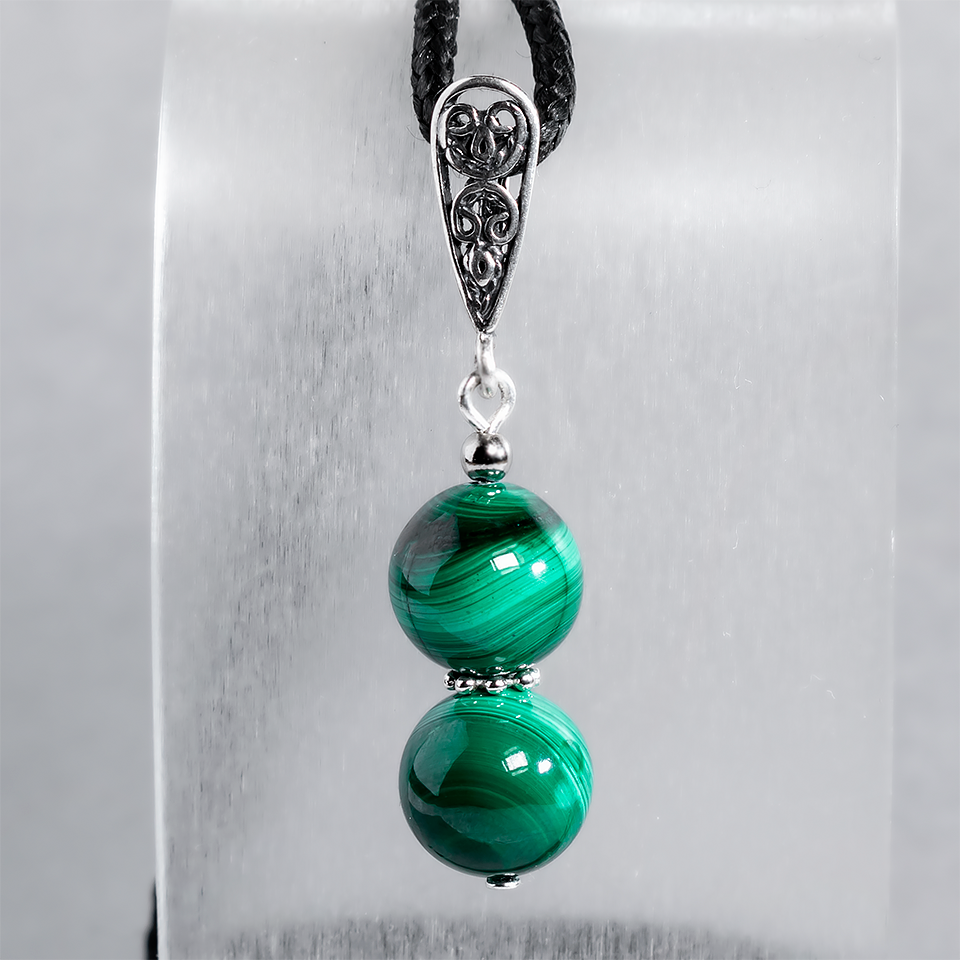 Малахит натуральный, Ø10 мм., серебро, кулон, 869КЛМ 
Малахит натуральный, Ø10 мм., серебро, кулон, 869КЛМ