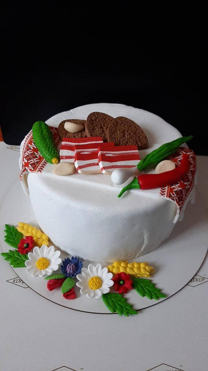 Украшения на торт "Национальный" 
Украшения на торт "Национальный"