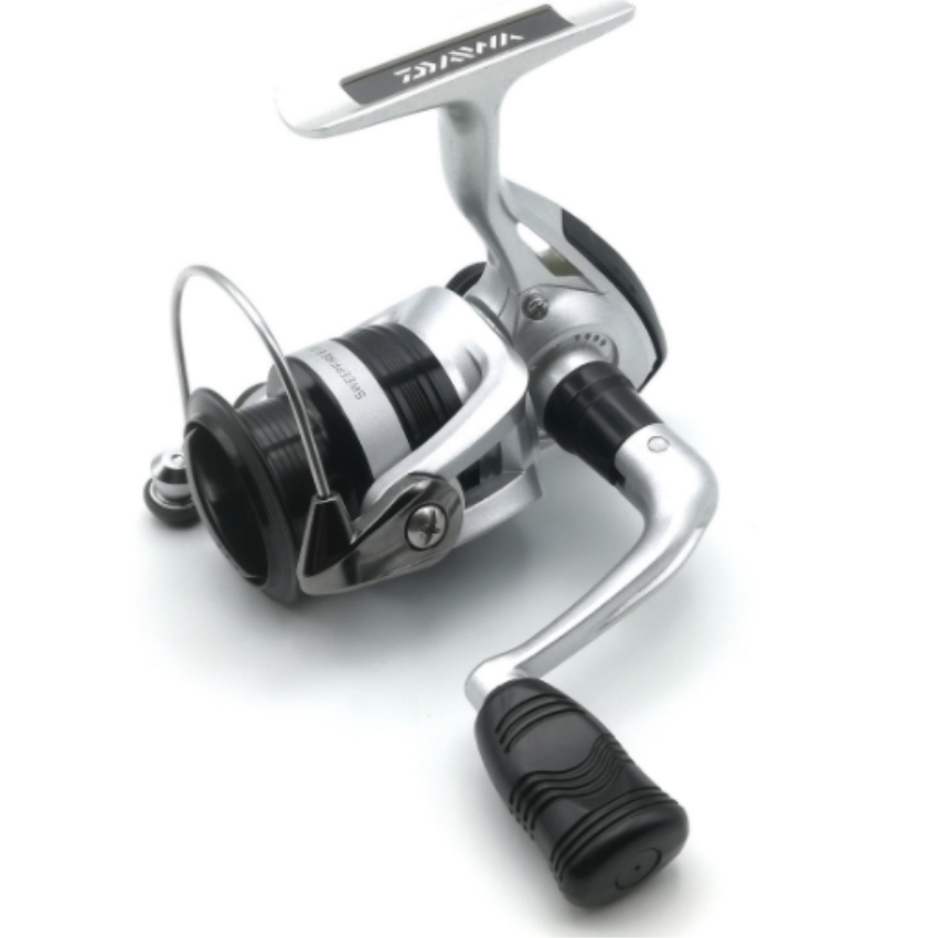Спиннинговая Катушка Daiwa Sweepfire E 2000C (Дайва Катушки для спиннинга, Светло-серый
Спиннинговая Катушка Daiwa Sweepfire E 2000C (Дайва Катушки для спиннинга, Светло-серый