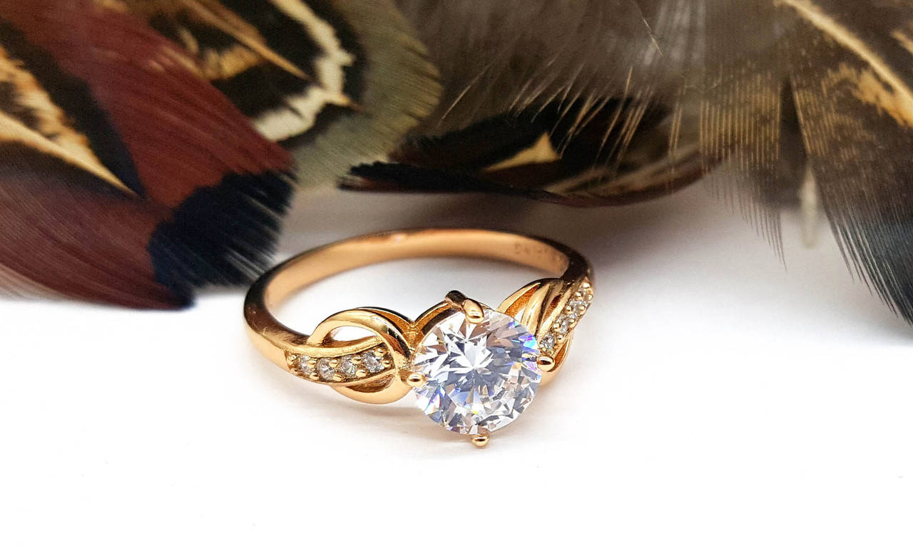 Кольцо позолота, Классика с цирконием, p. 17, Xuping, 18К
Кольцо позолота, Классика с цирконием, p. 17, Xuping, 18К