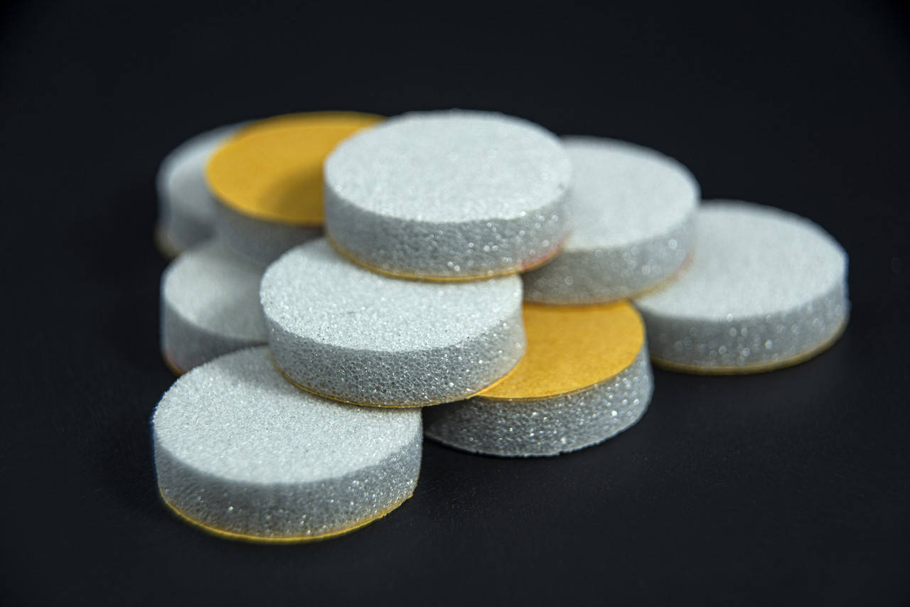 Баф на PODO-DISK (15 мм) –180 грит (50 шт)
Баф на PODO-DISK (15 мм) –180 грит (50 шт)