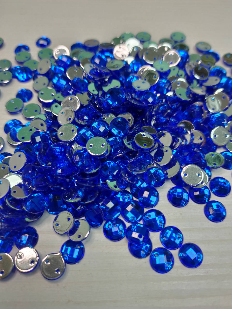 Пришивные полубусины синие, 8мм 
Пришивные полубусины синие, 8мм