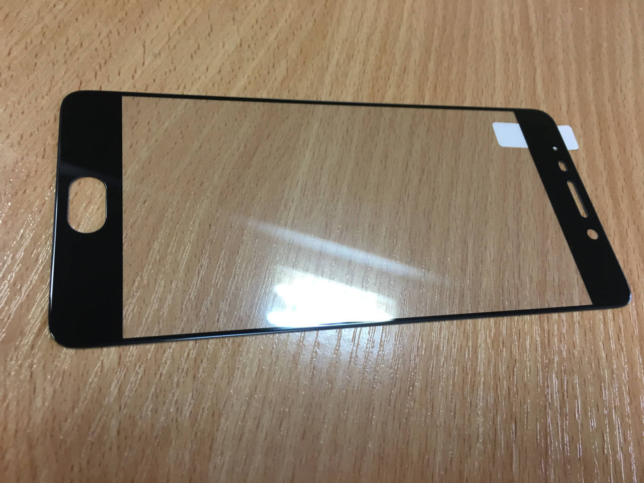 Защитное стекло полноэкранное Full Screen с черной рамкой для Meizu M6 Note, Черный
Защитное стекло полноэкранное Full Screen с черной рамкой для Meizu M6 Note, Черный