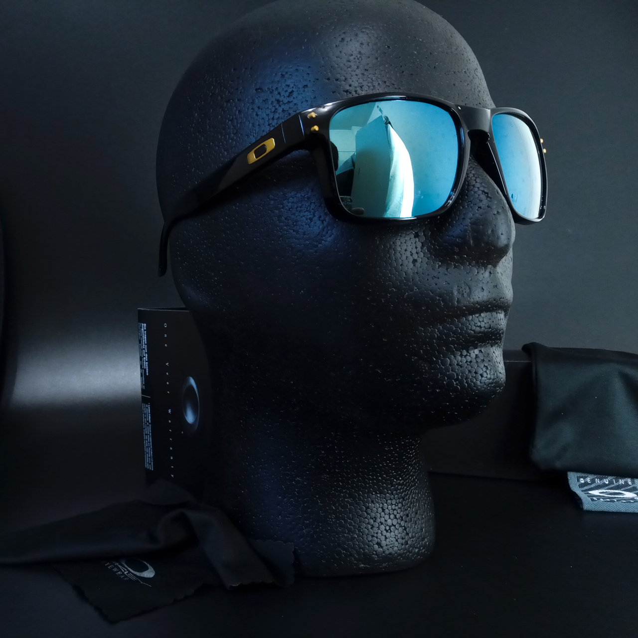ХИТ! Oakley Holbrook Очки мужские и женские солнцезащитные, очки для моря, на отдых, для повседневного ношения, Черный
ХИТ! Oakley Holbrook Очки мужские и женские солнцезащитные, очки для моря, на отдых, для повседневного ношения, Черный