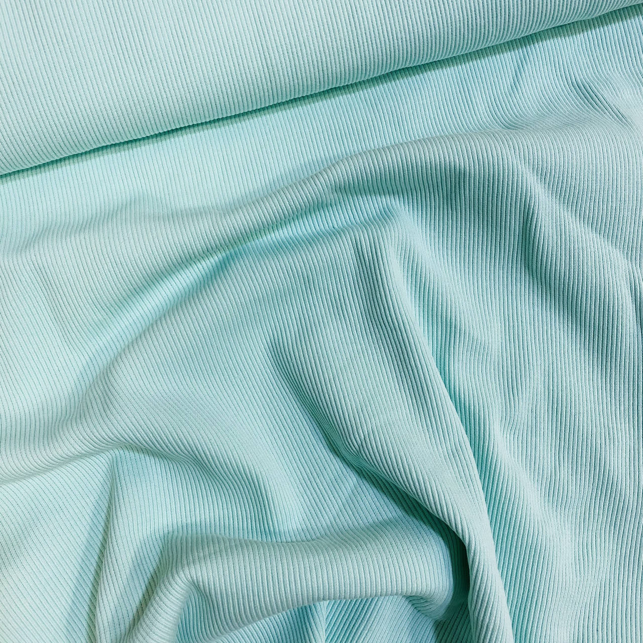 Довяз к трехнитке Мята Состав: 95% хлопок 5% эластан для окантовки изделий из трехнитки и курток манжетов 
Довяз к трехнитке Мята Состав: 95% хлопок 5% эластан для окантовки изделий из трехнитки и курток манжетов