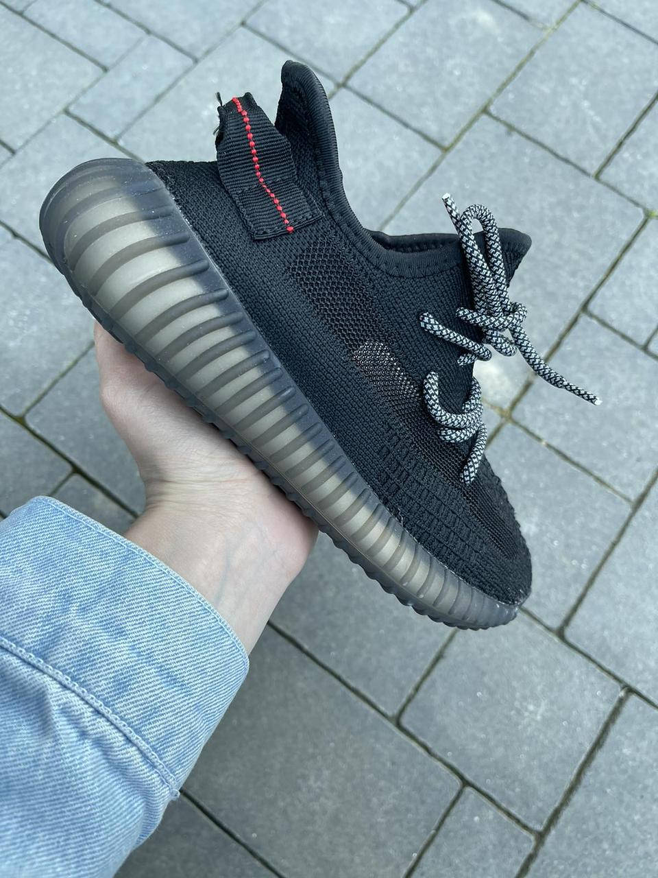 Женские кроссовки на лето изи буст черные рефлекторные Yeezy Boost 350. Кроссовки сетка весна, лето, осень. 39, Черный
Женские кроссовки на лето изи буст черные рефлекторные Yeezy Boost 350. Кроссовки сетка весна, лето, осень. 39, Черный