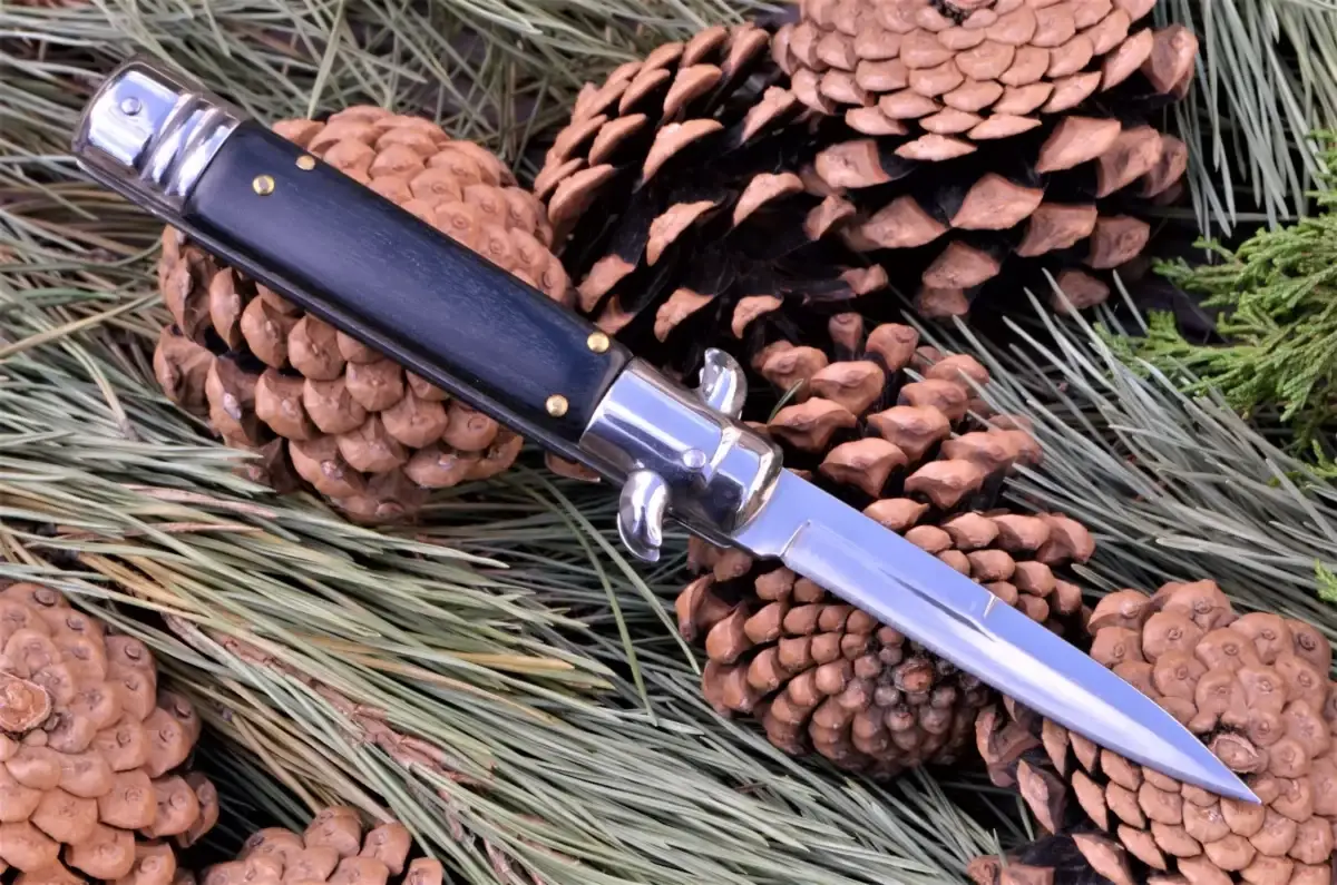 Нож выкидной боковой (итальянский автоматический стилет) AKC Leverletto 20cm — 8” Ebony Wood - china, Черный
Нож выкидной боковой (итальянский автоматический стилет) AKC Leverletto 20cm — 8” Ebony Wood - china, Черный